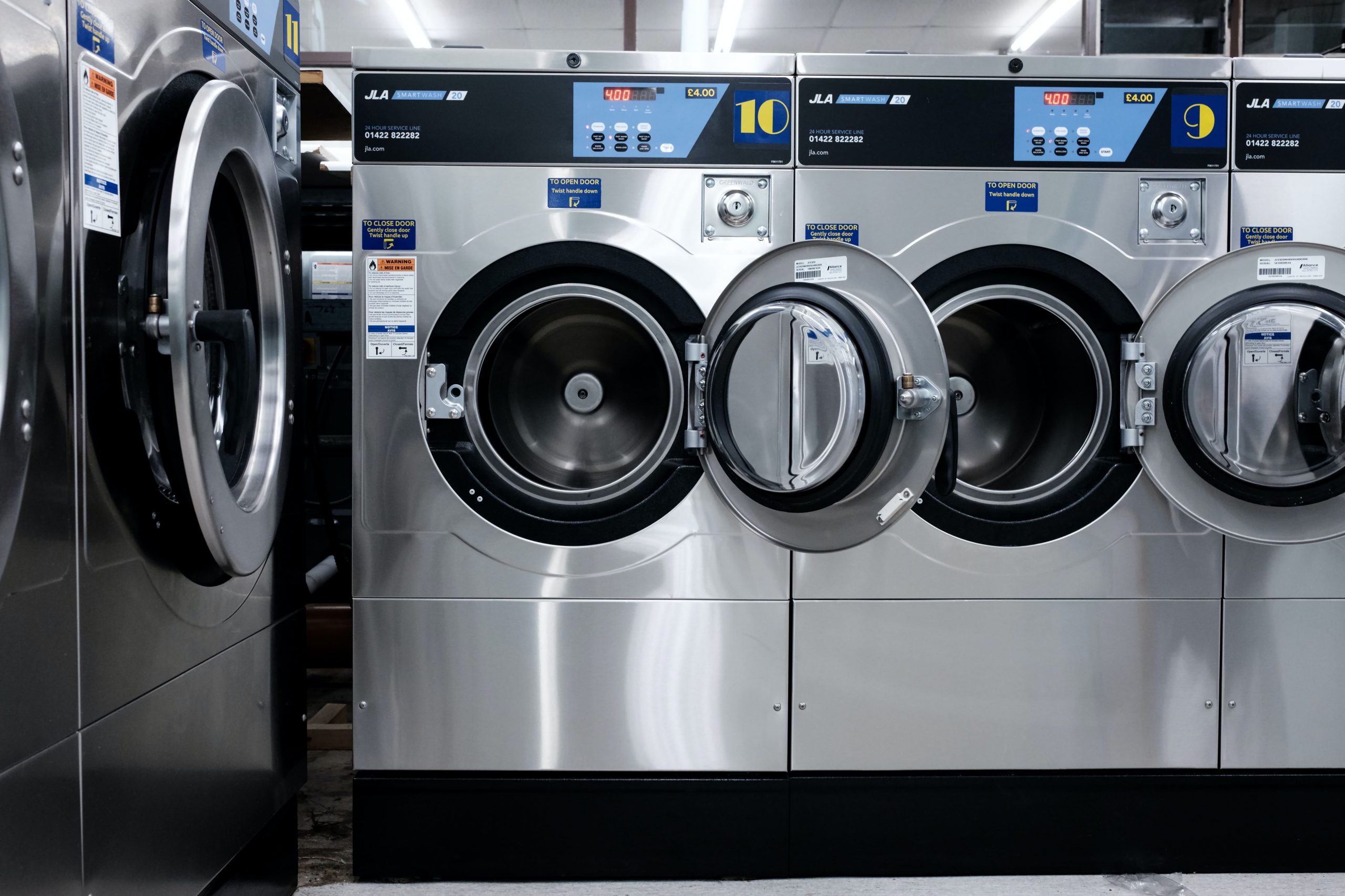 Cara Mencuci di Mesin Cuci Dengan Baik dan Benar manfaat mesin cuci fungsi mesin cuci