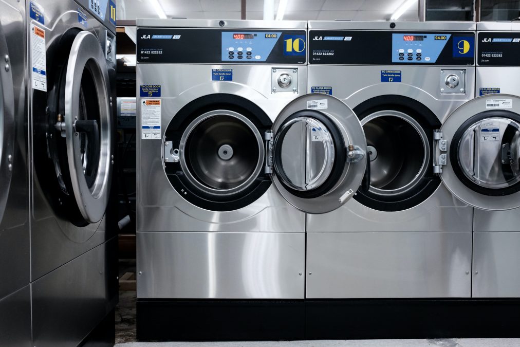 Best !5 Outlet Laundry Cuci Karpet Terdekat Jakarta