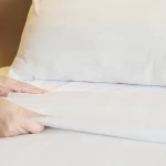 Berapa sering sprei, bantal dan bed cover harus dicuci?